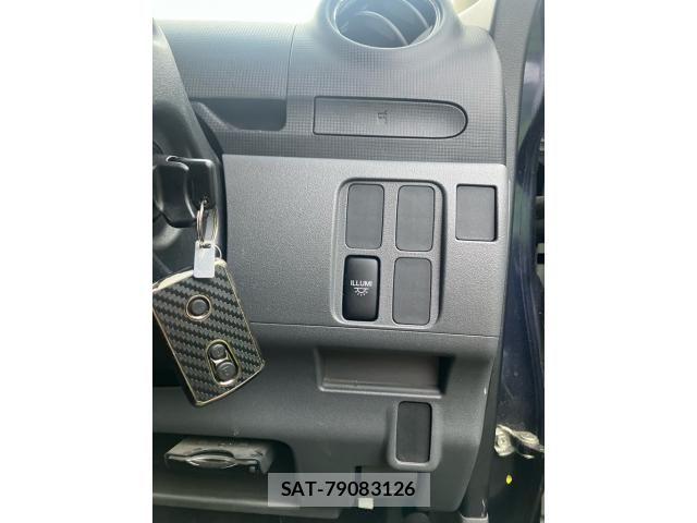 Daihatsu TANTO CUSTOM 2009-06 8317614-18
