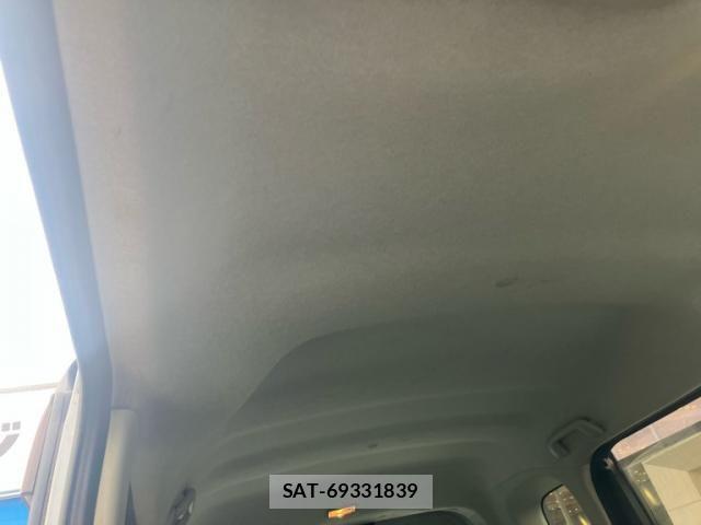 Daihatsu TANTO CUSTOM 2013-11 8317602-17