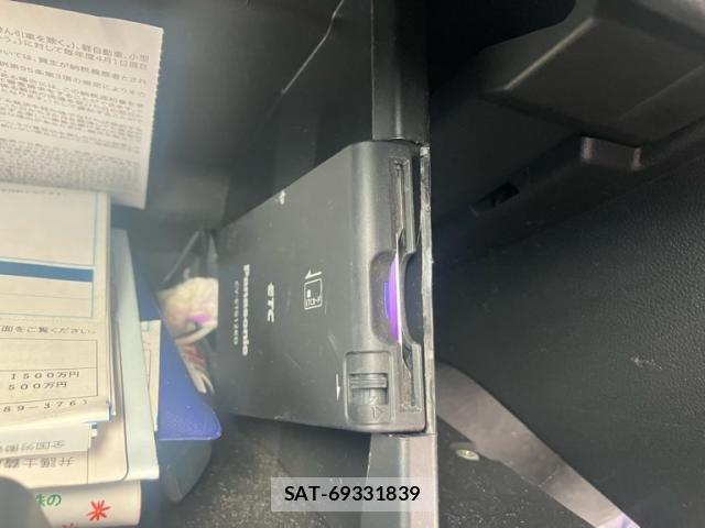 Daihatsu TANTO CUSTOM 2013-11 8317602-18