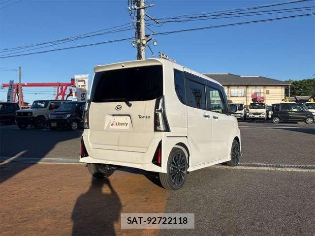 Daihatsu TANTO CUSTOM 2025-12 8317533-7