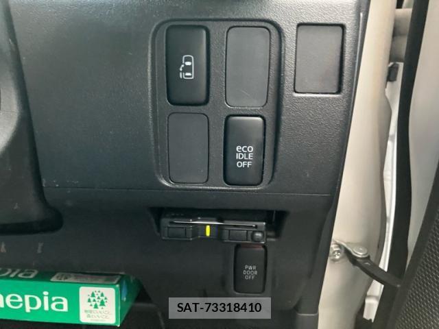 Daihatsu TANTO CUSTOM 2013-09 8317610-12
