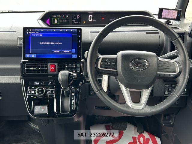 Daihatsu TANTO CUSTOM 2023-10 8317562-1