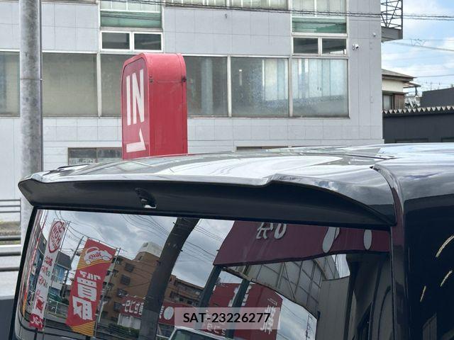Daihatsu TANTO CUSTOM 2023-10 8317562-24