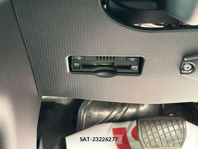 Daihatsu TANTO CUSTOM 2023-10 8317562-26