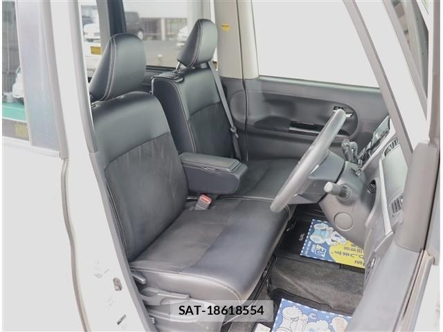 Daihatsu TANTO CUSTOM 2018-12 8317574-4