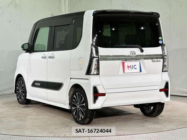 Daihatsu TANTO CUSTOM 2020-11 8338166-6