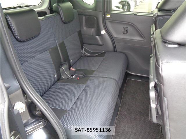 Daihatsu TANTO CUSTOM 2023-10 8338164-16