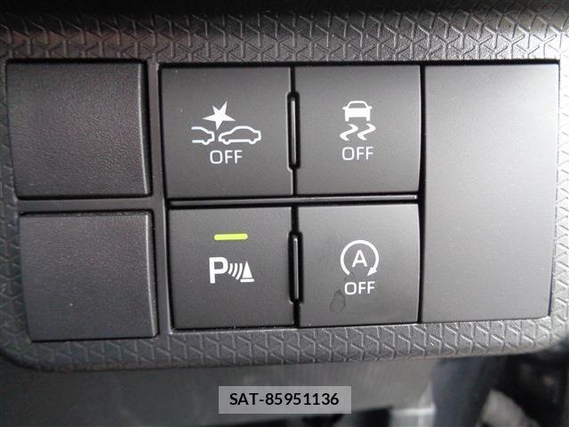 Daihatsu TANTO CUSTOM 2023-10 8338164-27