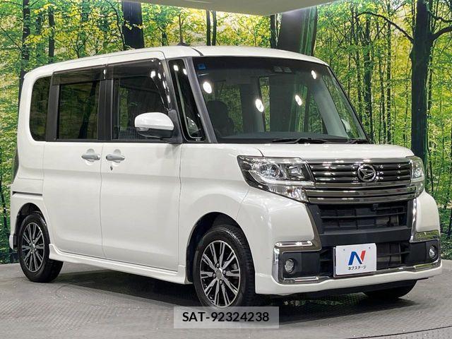 Daihatsu TANTO CUSTOM 2018-04 8338168-15