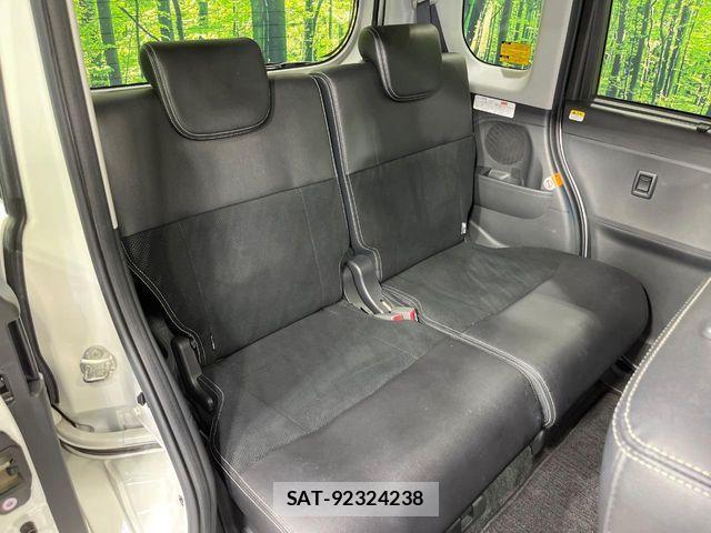 Daihatsu TANTO CUSTOM 2018-04 8338168-8