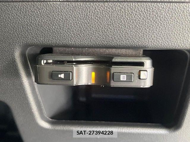 Daihatsu TANTO CUSTOM 2018-05 8338161-7