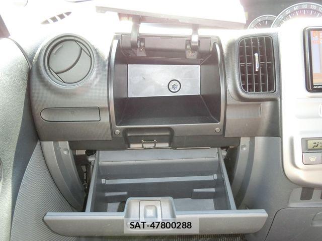 Daihatsu TANTO CUSTOM 1946-04 8338187-12