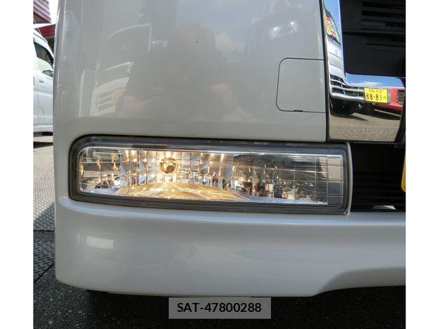 Daihatsu TANTO CUSTOM 1946-04 8338187-19
