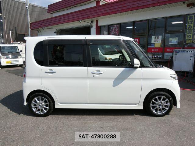 Daihatsu TANTO CUSTOM 1946-04 8338187-4