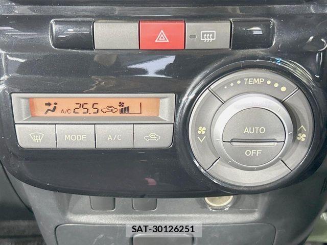 Daihatsu TANTO CUSTOM 2011-04 8338186-4
