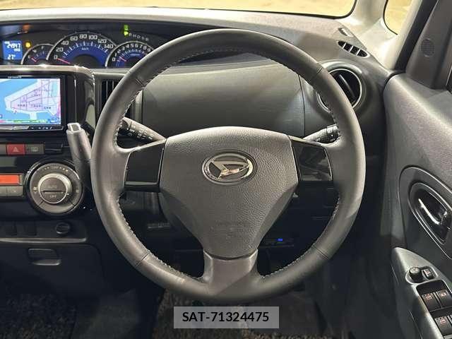 Daihatsu TANTO CUSTOM 2011-07 8334562-9