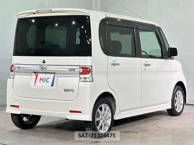 Daihatsu TANTO CUSTOM 2011-07 8334562-4
