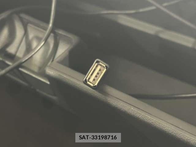 Daihatsu TANTO CUSTOM 2011-07 8334563-24