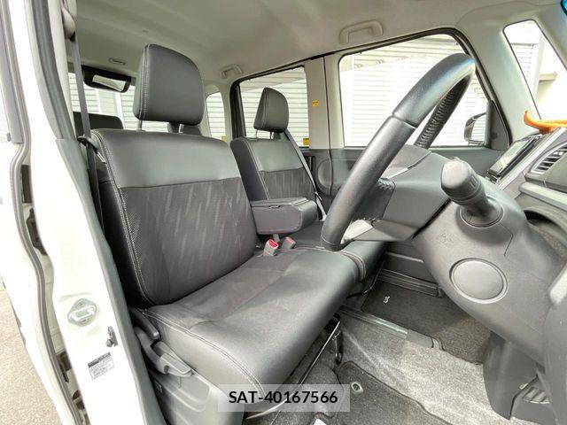 Daihatsu TANTO CUSTOM 2017-06 8338183-7