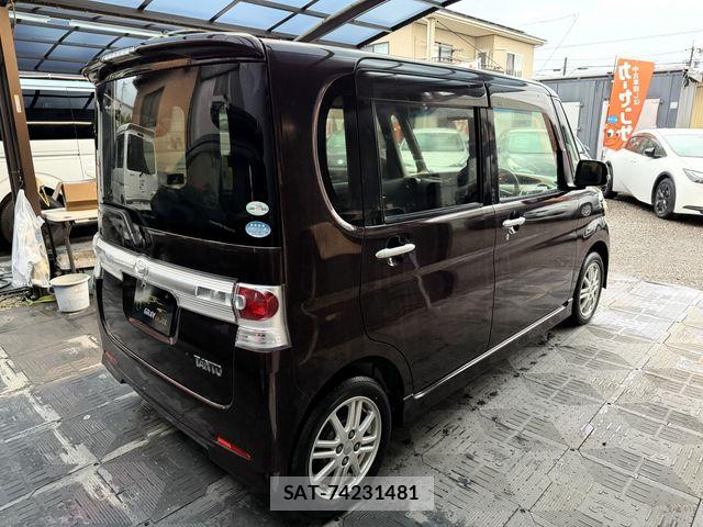 Daihatsu TANTO CUSTOM 2010-06 8338193-3