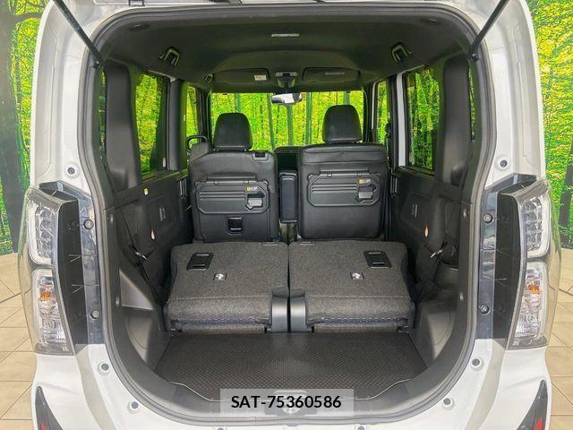 Daihatsu TANTO CUSTOM 2023-02 8338156-9