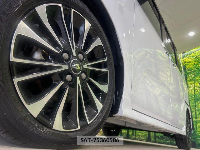 Daihatsu TANTO CUSTOM 2023-02 8338156-12