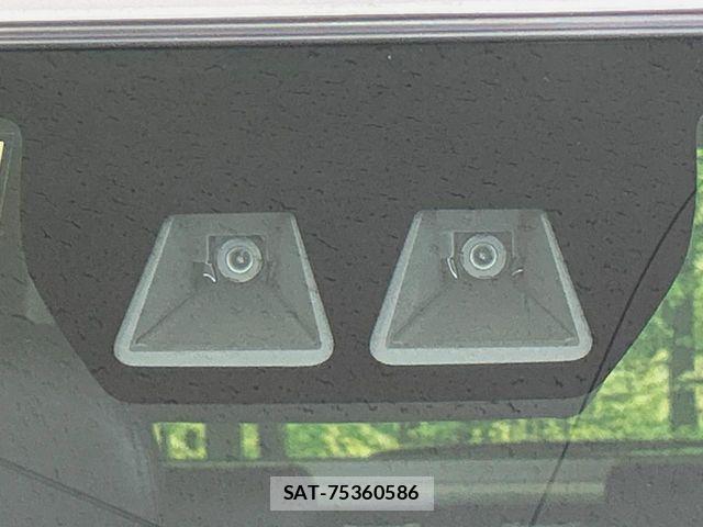 Daihatsu TANTO CUSTOM 2023-02 8338156-5