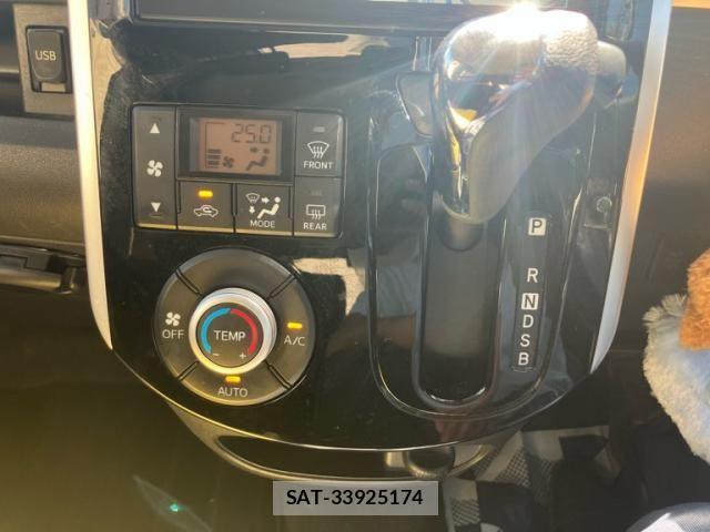 Daihatsu TANTO CUSTOM 2013-11 8355757-19