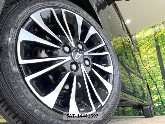Daihatsu TANTO CUSTOM 2023-07 8355737-12