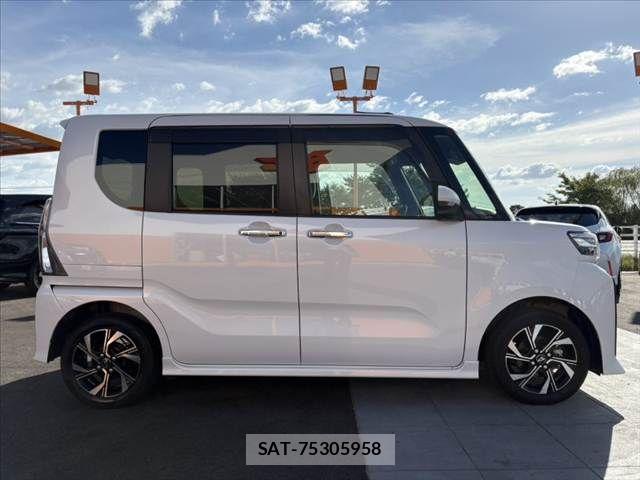 Daihatsu TANTO CUSTOM 2024-01 8355746-11