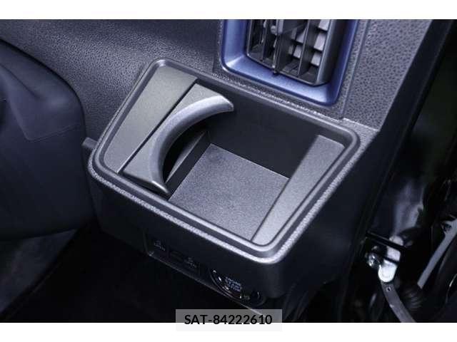 Daihatsu TANTO CUSTOM 2025-11 8355734-25