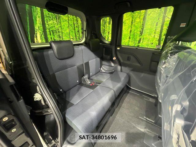 Daihatsu TANTO CUSTOM 2025-10 8355736-9