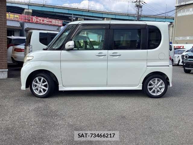 Daihatsu TANTO CUSTOM 2011-08 8369384-8