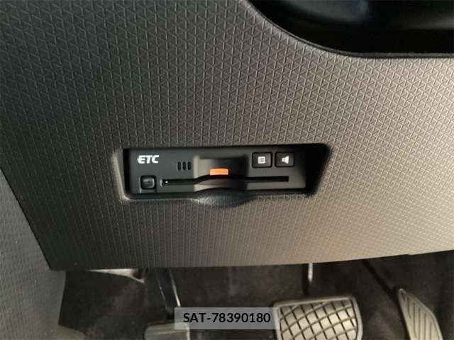 Daihatsu TANTO CUSTOM 2021-07 8369342-3
