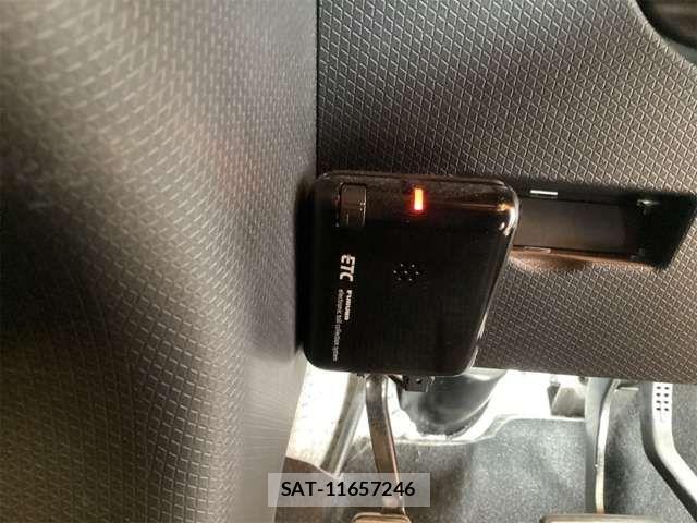 Daihatsu TANTO CUSTOM 2020-04 8369355-9