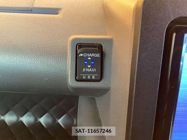 Daihatsu TANTO CUSTOM 2020-04 8369355-11