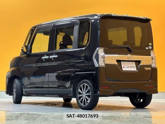 Daihatsu TANTO CUSTOM 2017-12 8369354-10