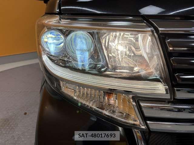 Daihatsu TANTO CUSTOM 2017-12 8369354-17