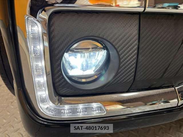 Daihatsu TANTO CUSTOM 2017-12 8369354-18
