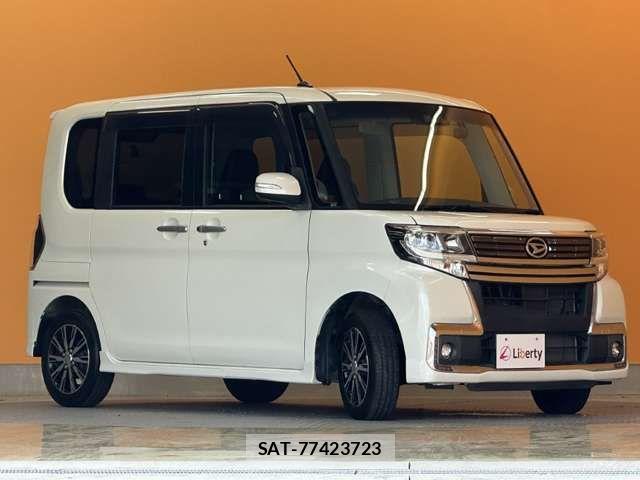 Daihatsu TANTO CUSTOM 2017-07 8369346-11