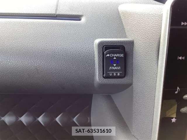 Daihatsu TANTO CUSTOM 2019-08 8369323-10