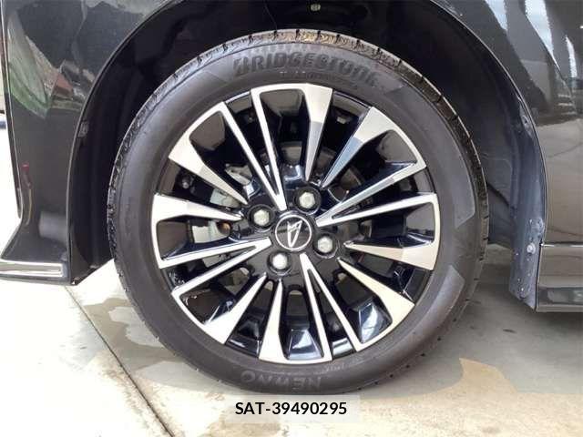 Daihatsu TANTO CUSTOM 2023-04 8369302-19