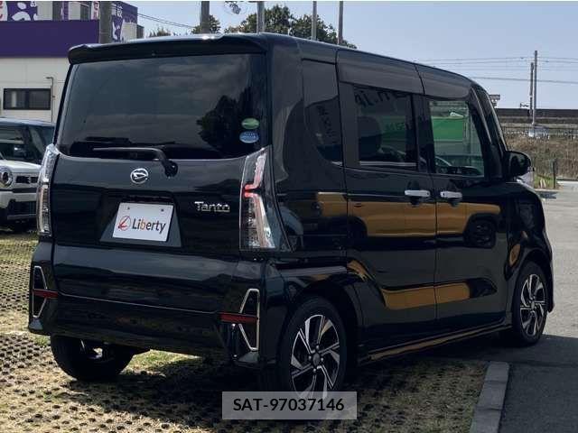 Daihatsu TANTO CUSTOM 2020-02 8369311-7