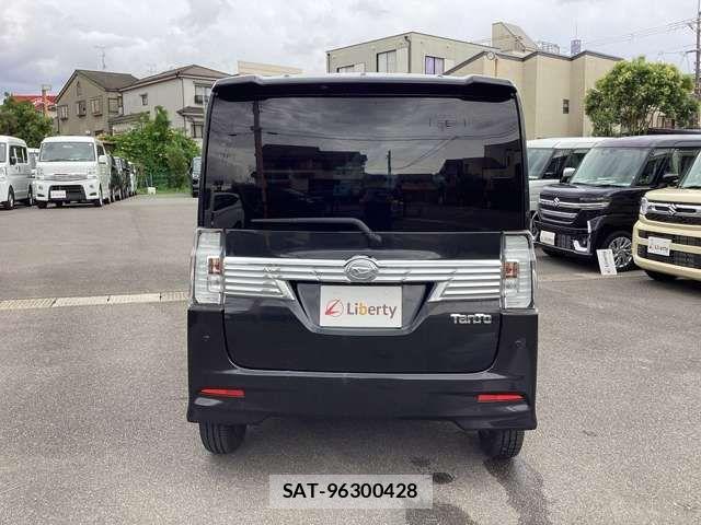 Daihatsu TANTO CUSTOM 2017-06 8369337-9