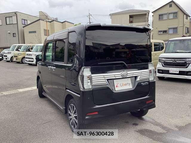 Daihatsu TANTO CUSTOM 2017-06 8369337-10