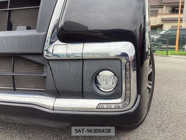Daihatsu TANTO CUSTOM 2017-06 8369337-17