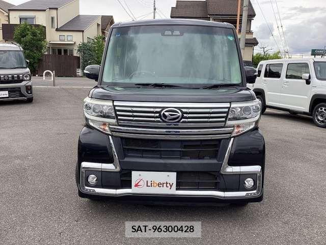 Daihatsu TANTO CUSTOM 2017-06 8369337-5