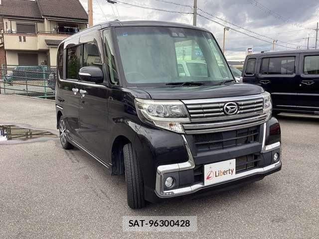 Daihatsu TANTO CUSTOM 2017-06 8369337-6