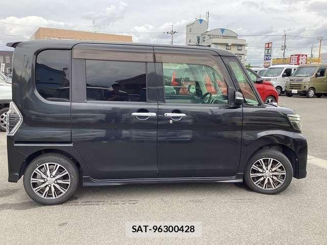 Daihatsu TANTO CUSTOM 2017-06 8369337-7