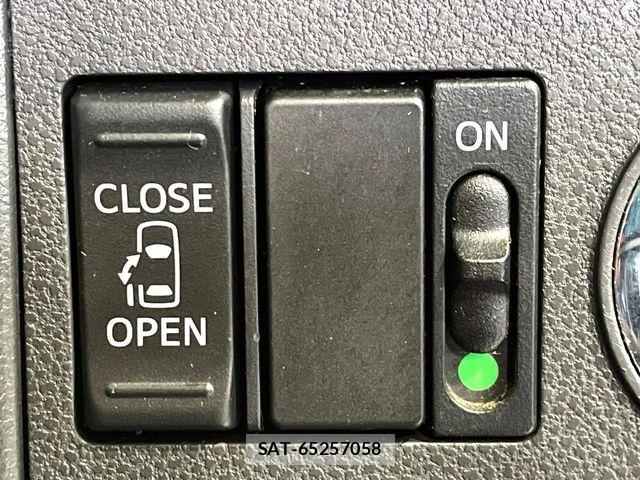 Daihatsu TANTO CUSTOM 2017-04 8369367-4